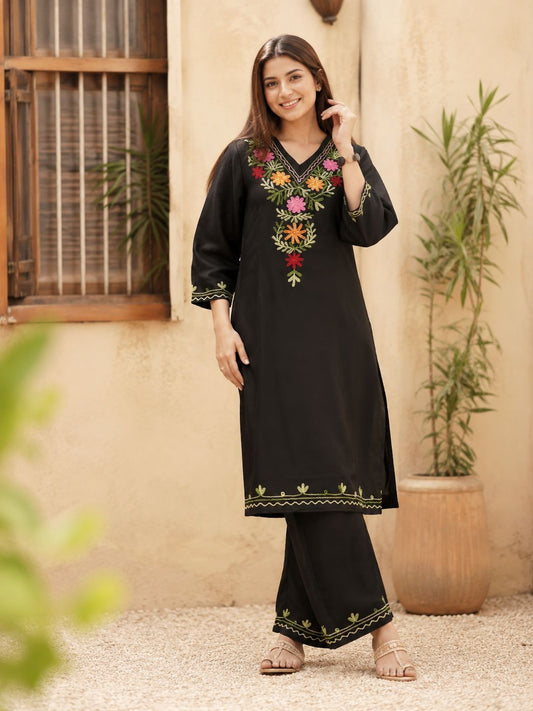 Elegant Black Embroidered Kurta Set for Women