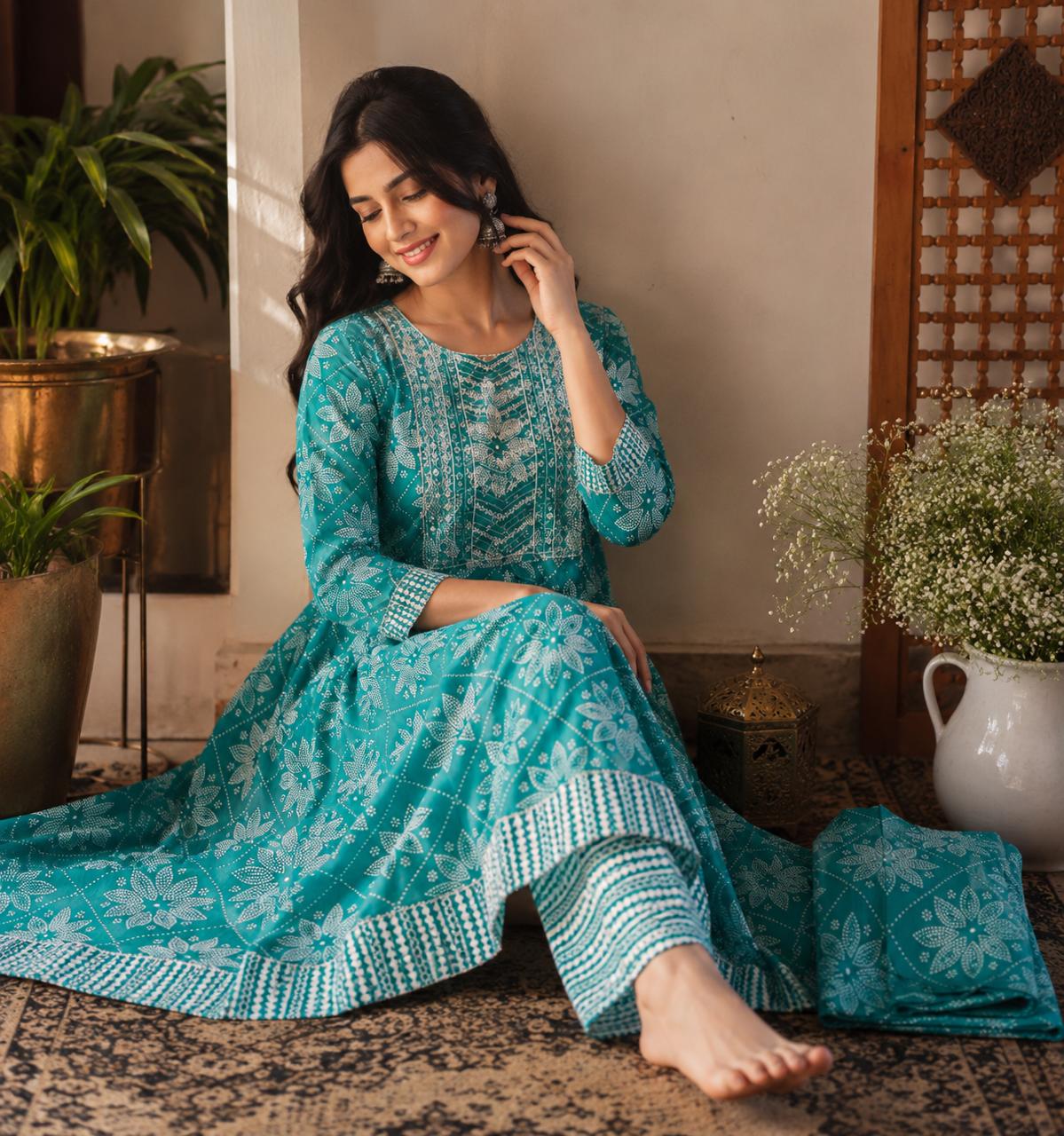 Vérale Ivory Classic Kurta Set